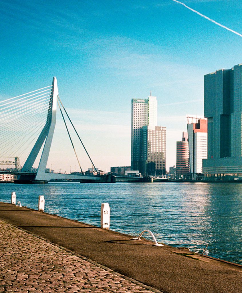 rotterdam skyline foto